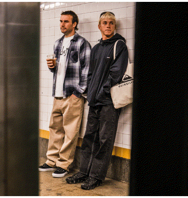 Lightweight, breathable, and hard-wearing denim pants
