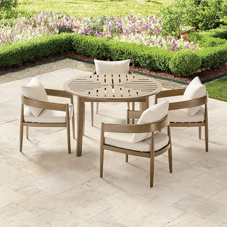 Miramar 5-piece Outdoor Round Dining Set