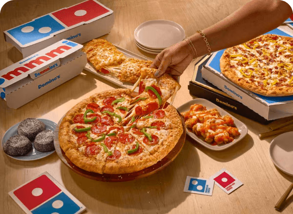 DOMINO'S PIZZA