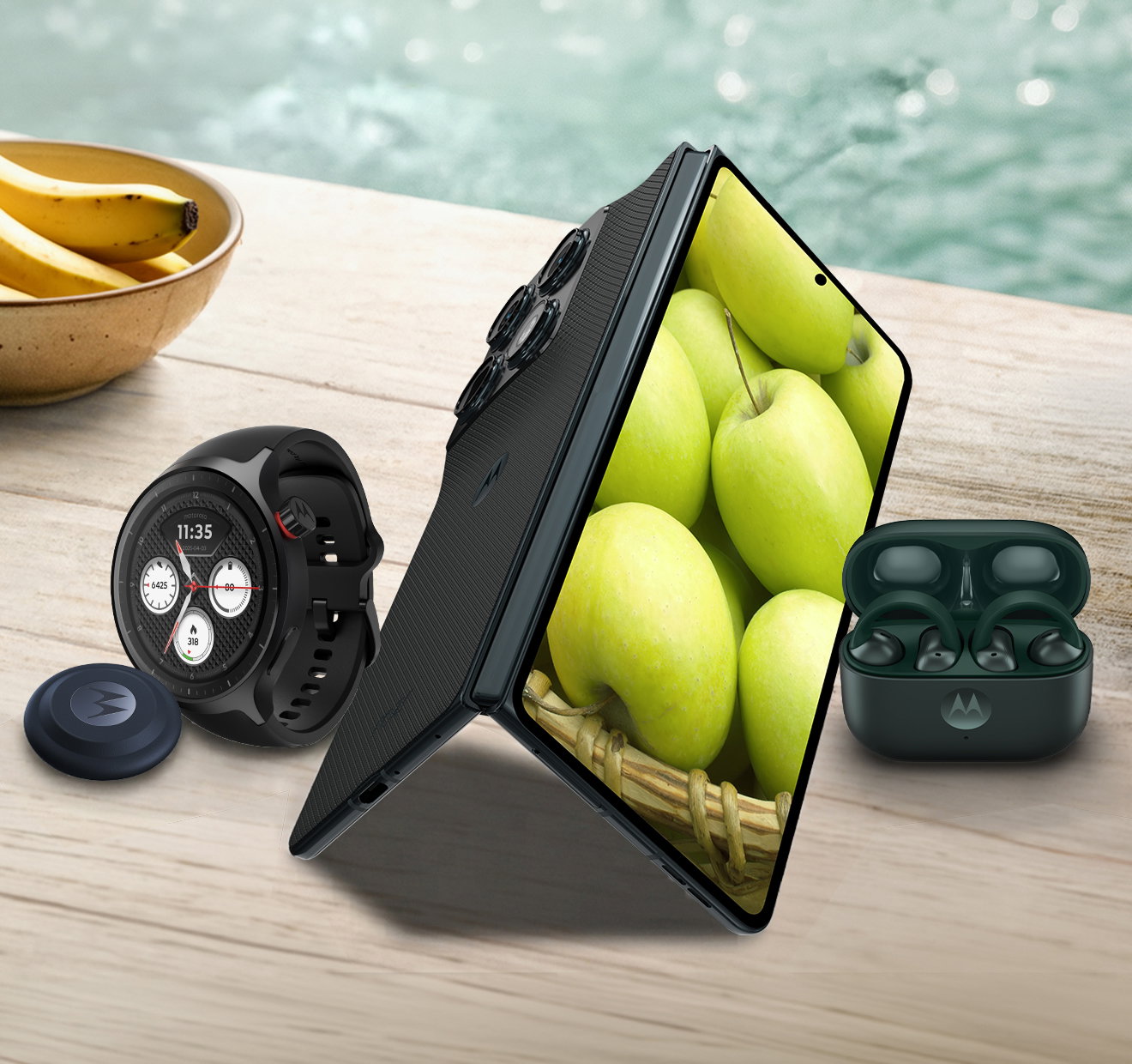 motorola razr fold - moto tag, moto watch, and moto buds loop