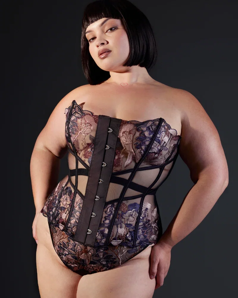 Image of Chanterelle Corset - Black