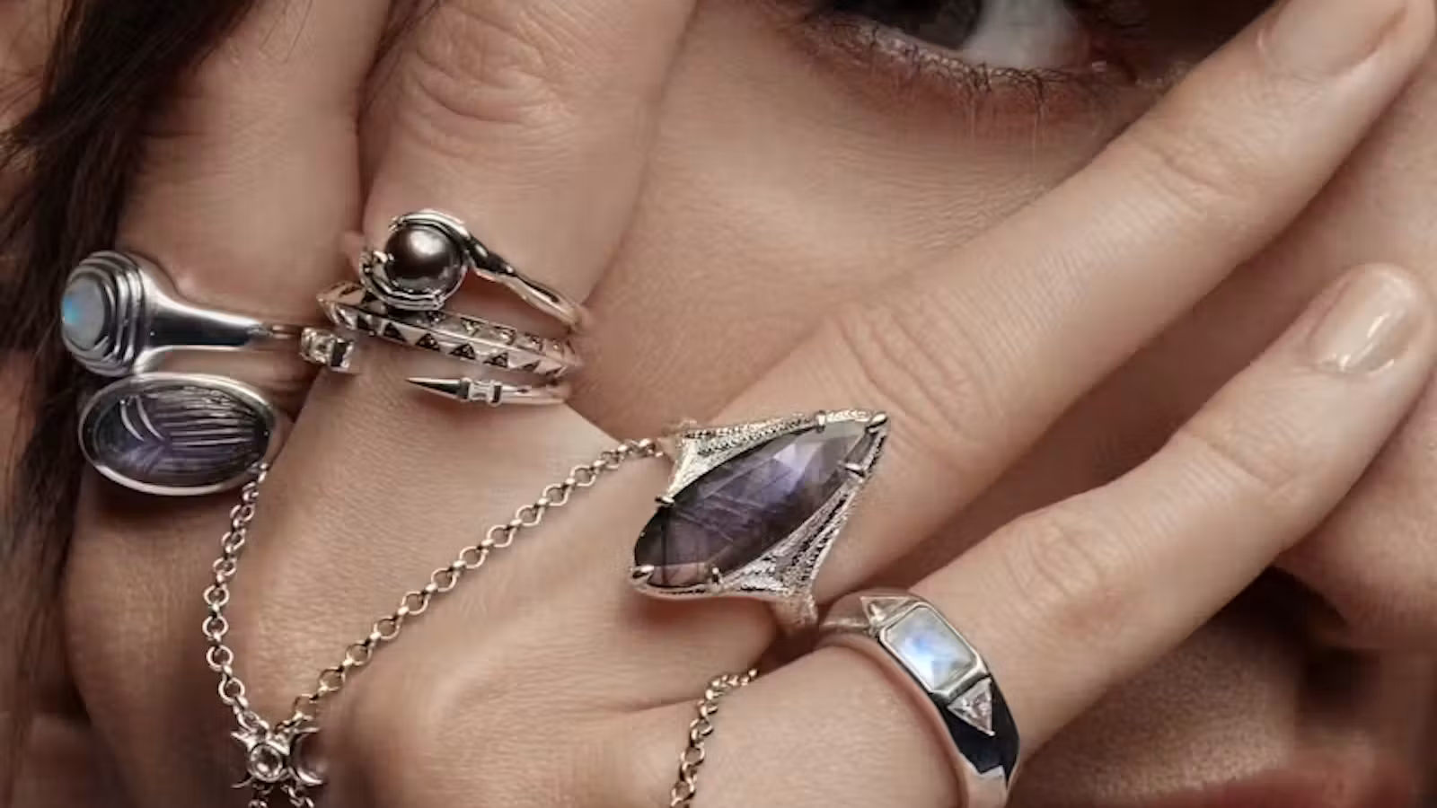 Witchy Jewelry Is Taking Over Thanks To 'Practical Magic 2' 