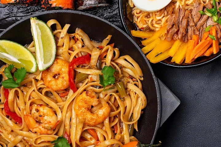 Asiatisk catering för 10-50 personer från Asian Delicious