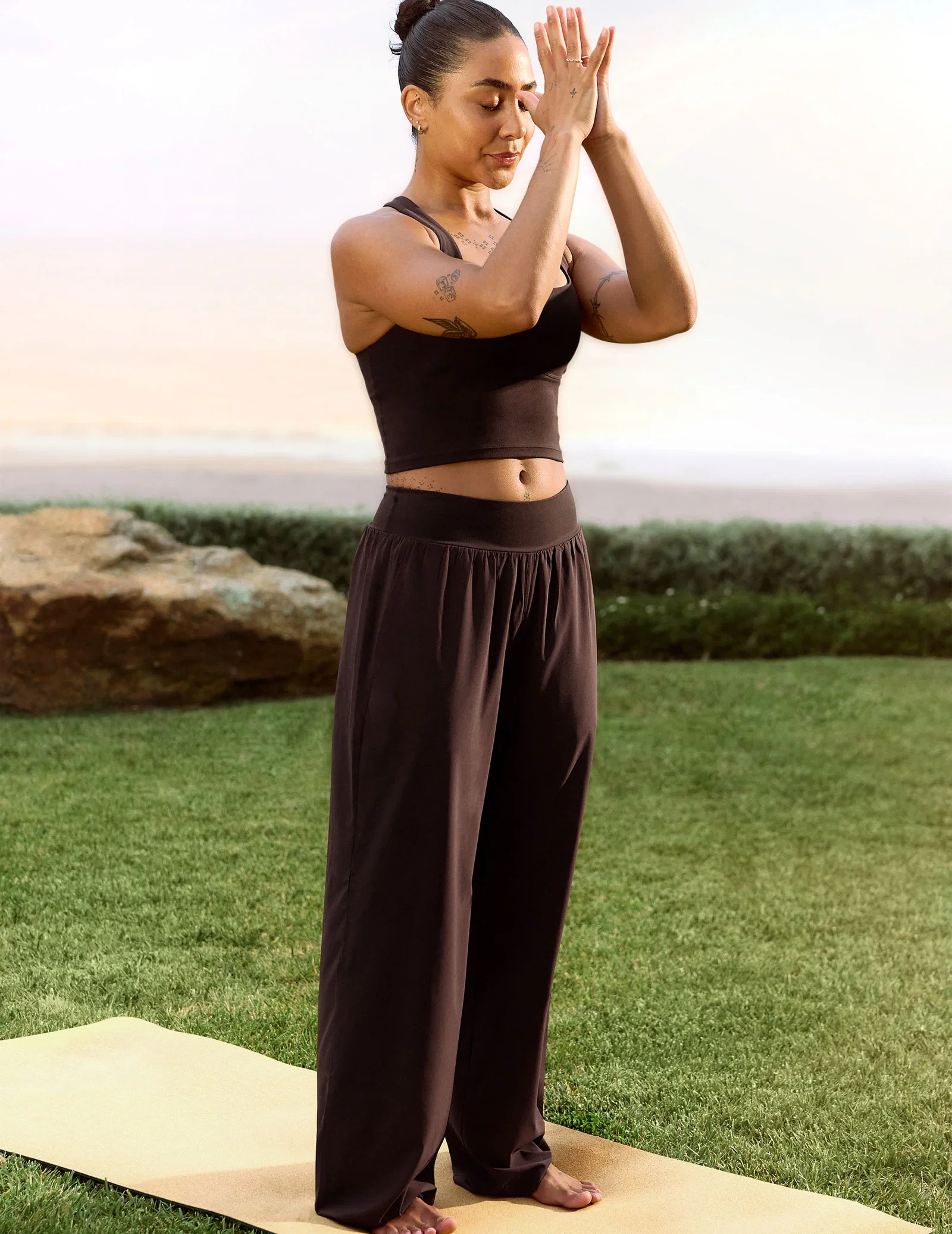 Image of glowzone™ Hybrid Straight Leg Pant 29"
