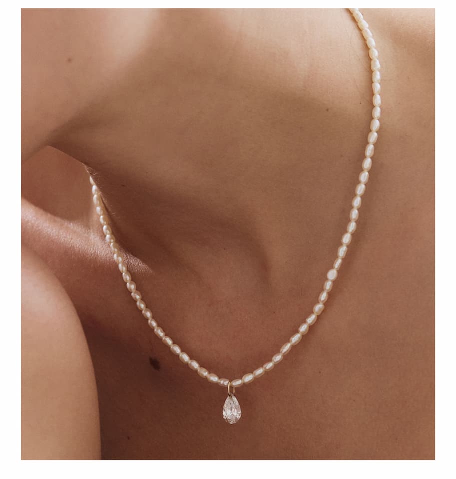 Pearl Drip Necklace