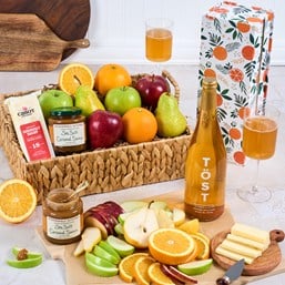 Image of Non-Alcoholic Sparkling, Fruit ,Cheese and Caramel