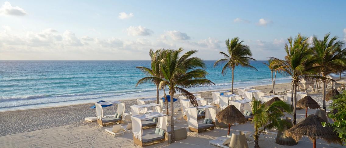 Cancun All-Inclusive Beachfront Bliss with Unlimited Free-Flow Drinks & Two Children Stay Free