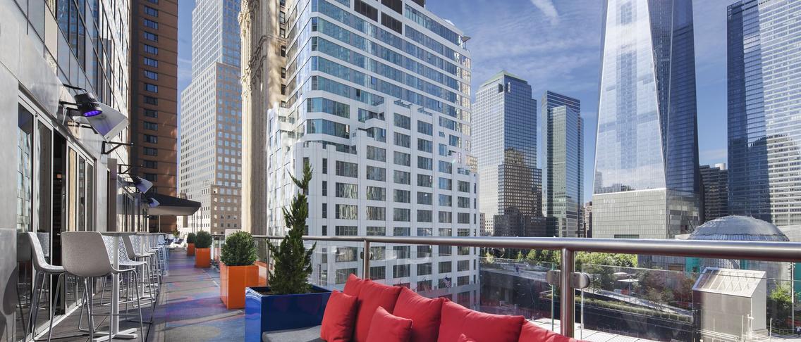 Modern New York Lower Manhattan Retreat with Skyline Views & Daily Breakfast