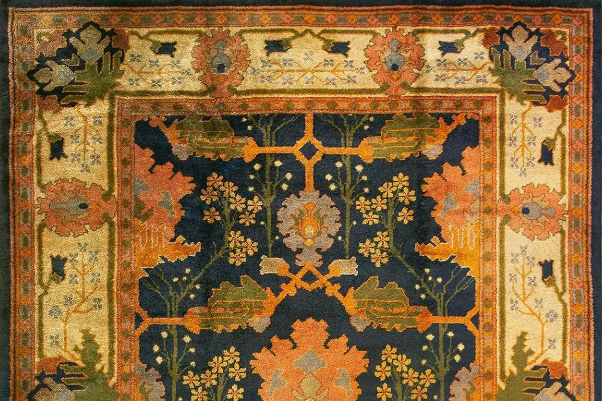 This Graphic Donegal Rug Is a Remarkable Example of the British Arts & Crafts Aesthetic