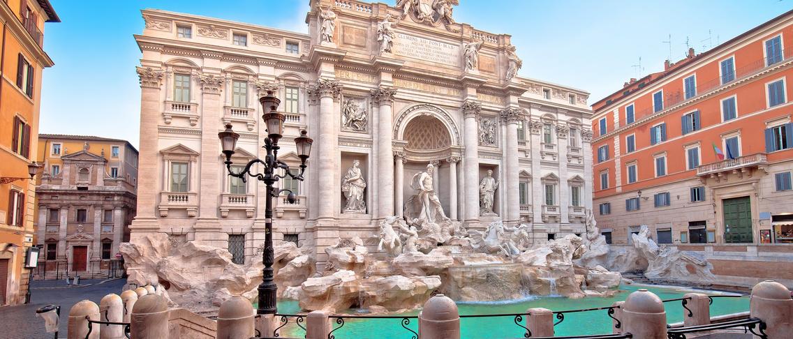 Central Rome Elegance near Trevi Fountain & Spanish Steps with Daily Breakfast