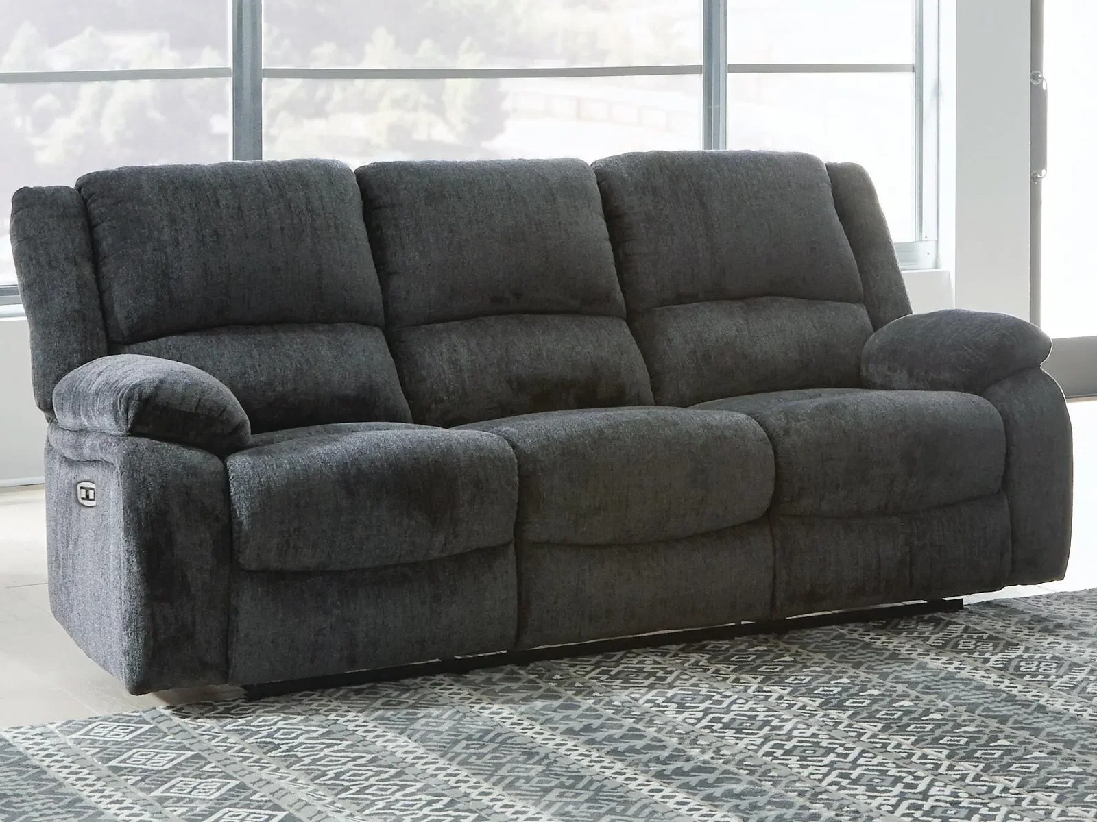 Draycoll Sofa