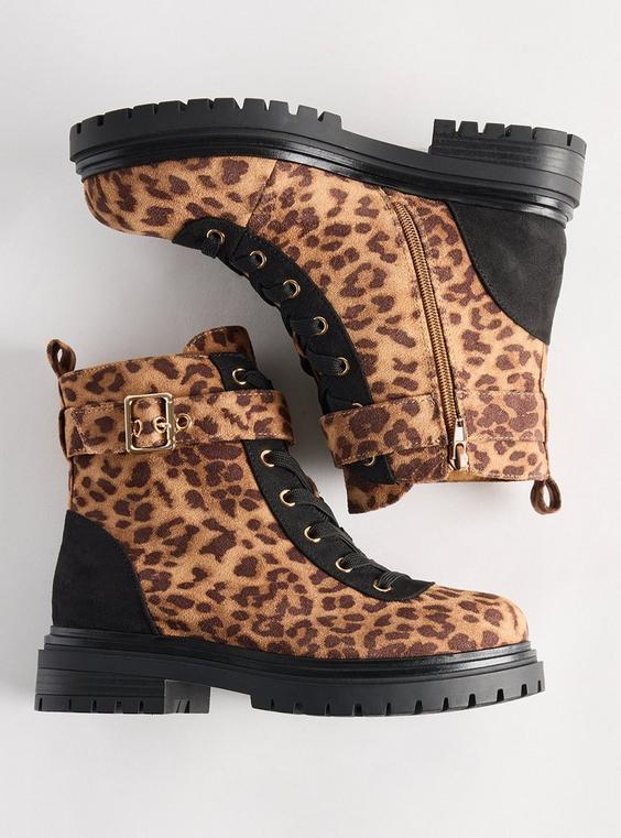 Lug Sole Combat Bootie (WW)