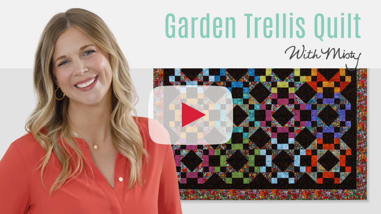 Garden Trellis Quilt with Misty
