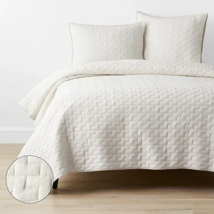 Image of Air Layer Quilt