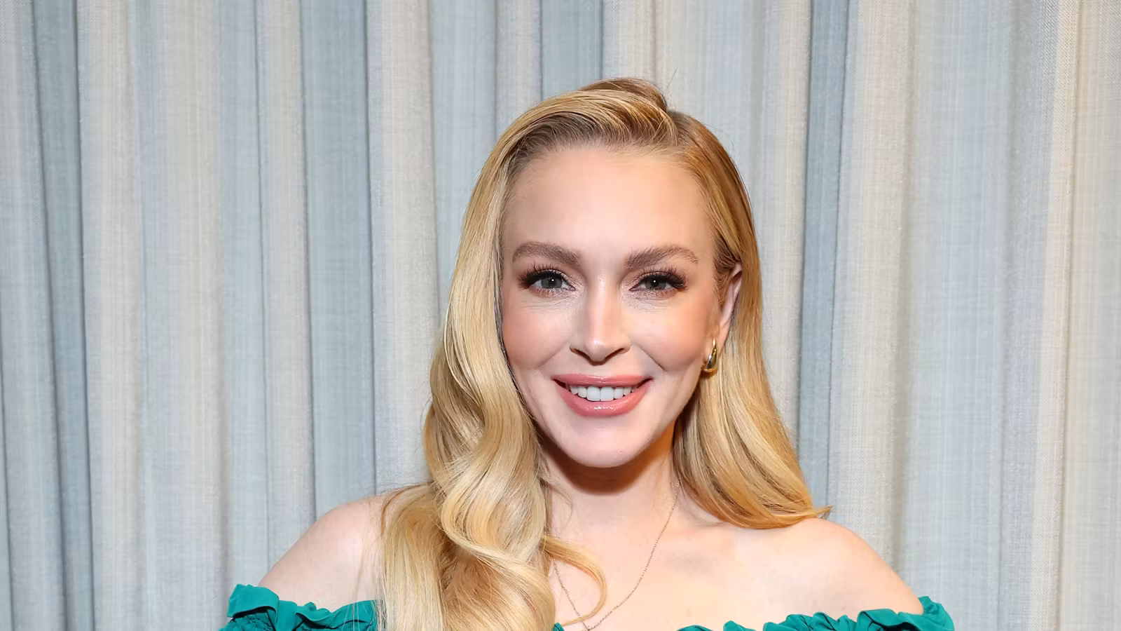 Lindsay Lohan’s Go-To Vacation Mini Dress Is On Sale