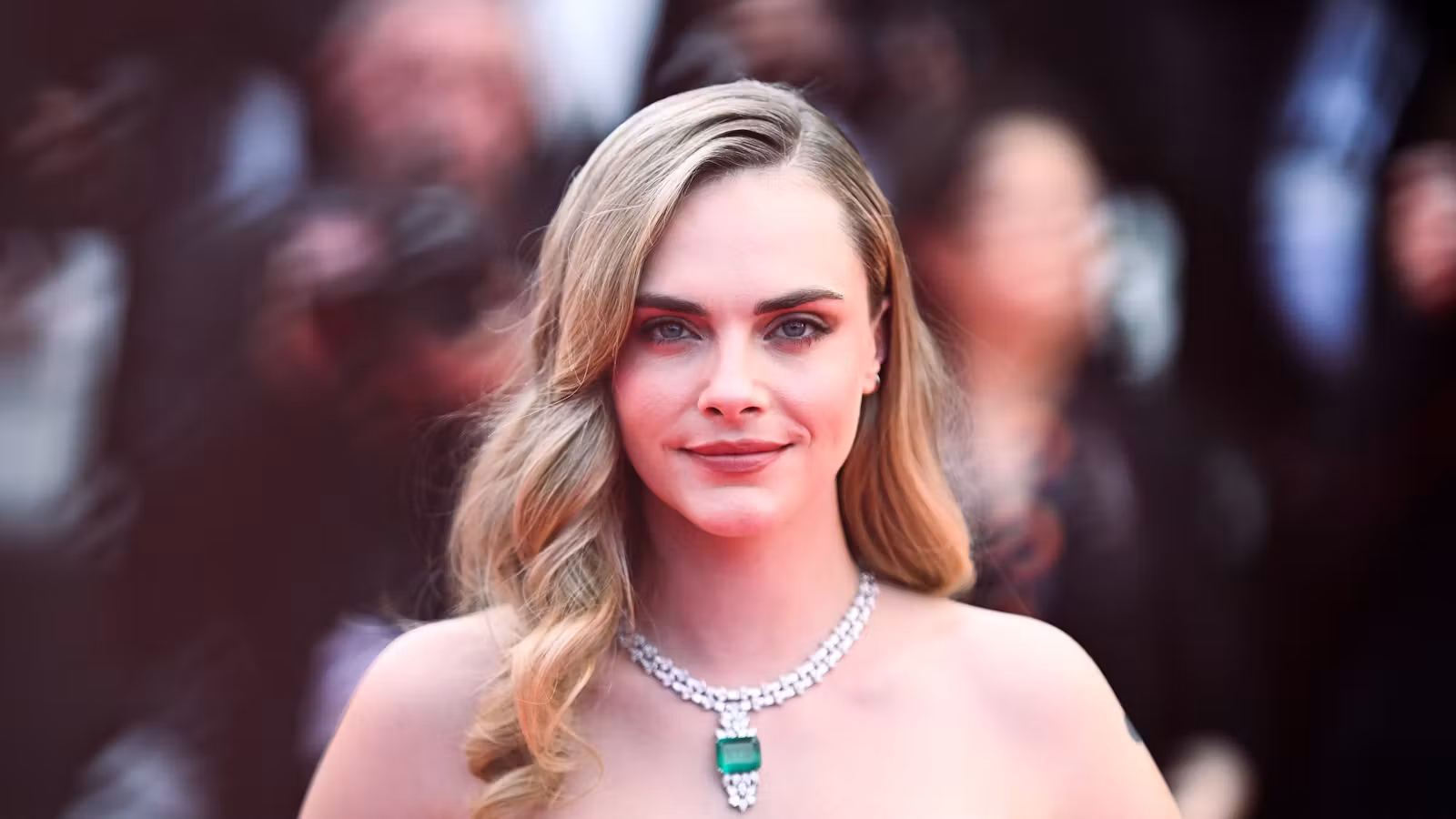 The 2010s Are Back, According To Cara Delevingne’s New Topshop Collection