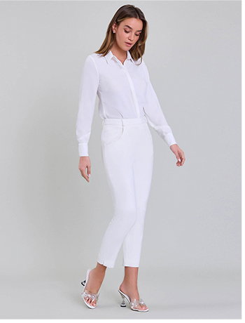 White Straight Leg Ankle-Length Pant With Side Pockets