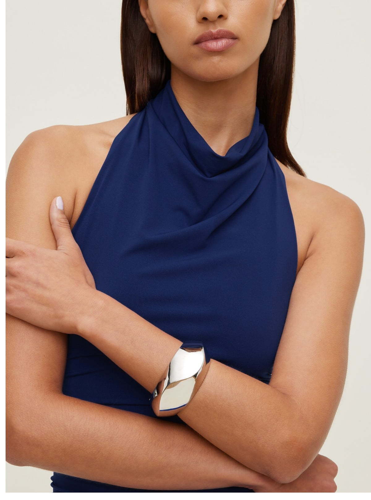 Curved Snap Bangle Bracelet