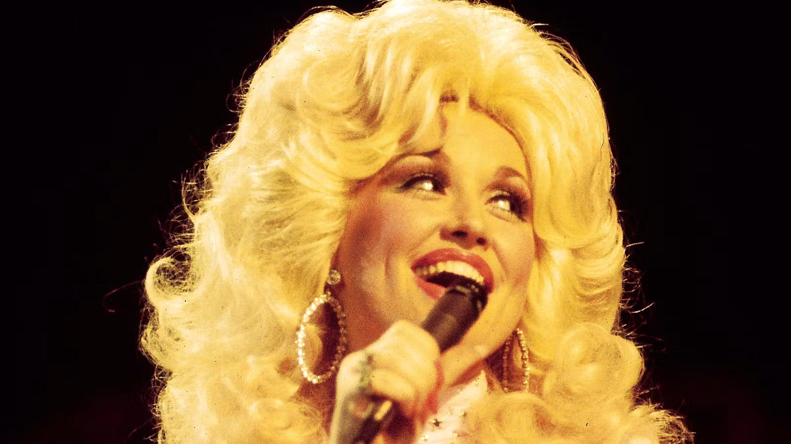 Country Music Legend & Style Icon Dolly Parton Passes At 80