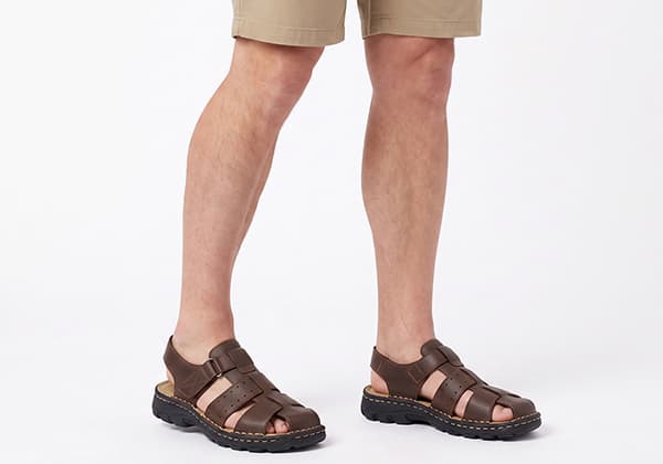 Mironneli Traveller Mens Leather Comfortable Closed Toe Sandals