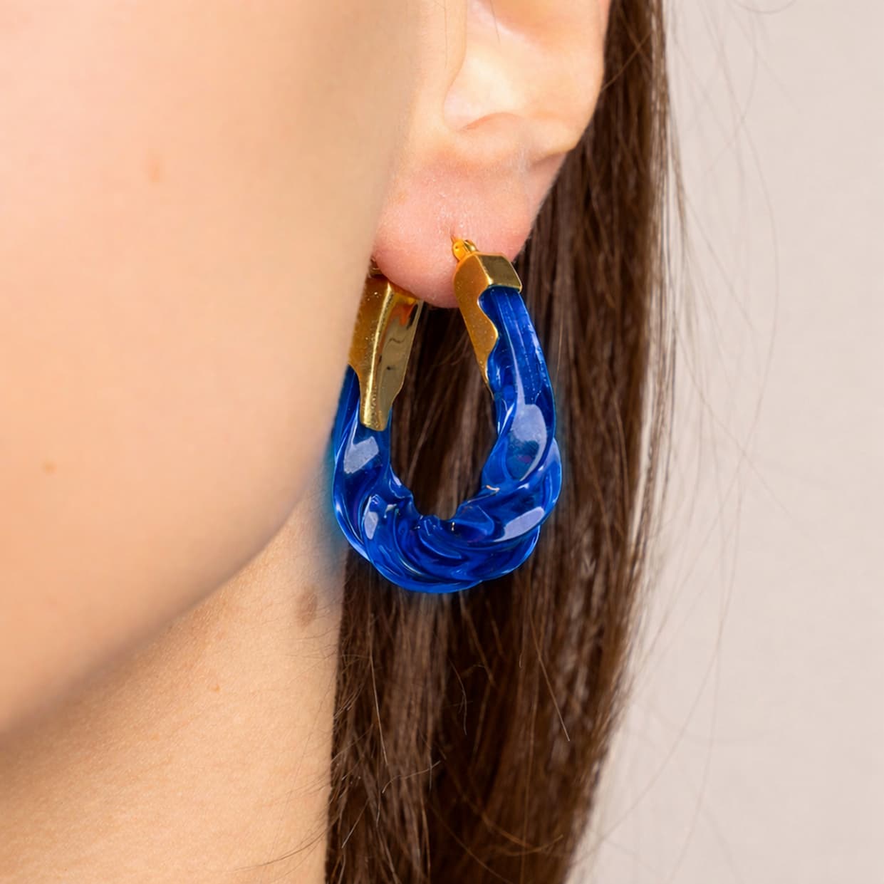 oval twist hoops