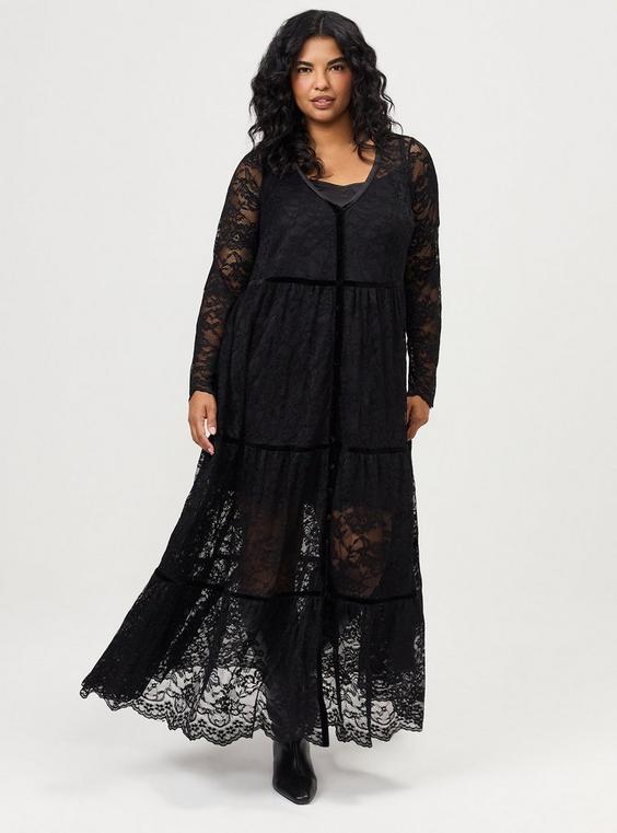 Studio Deep V-Neck Lace Maxi Dress