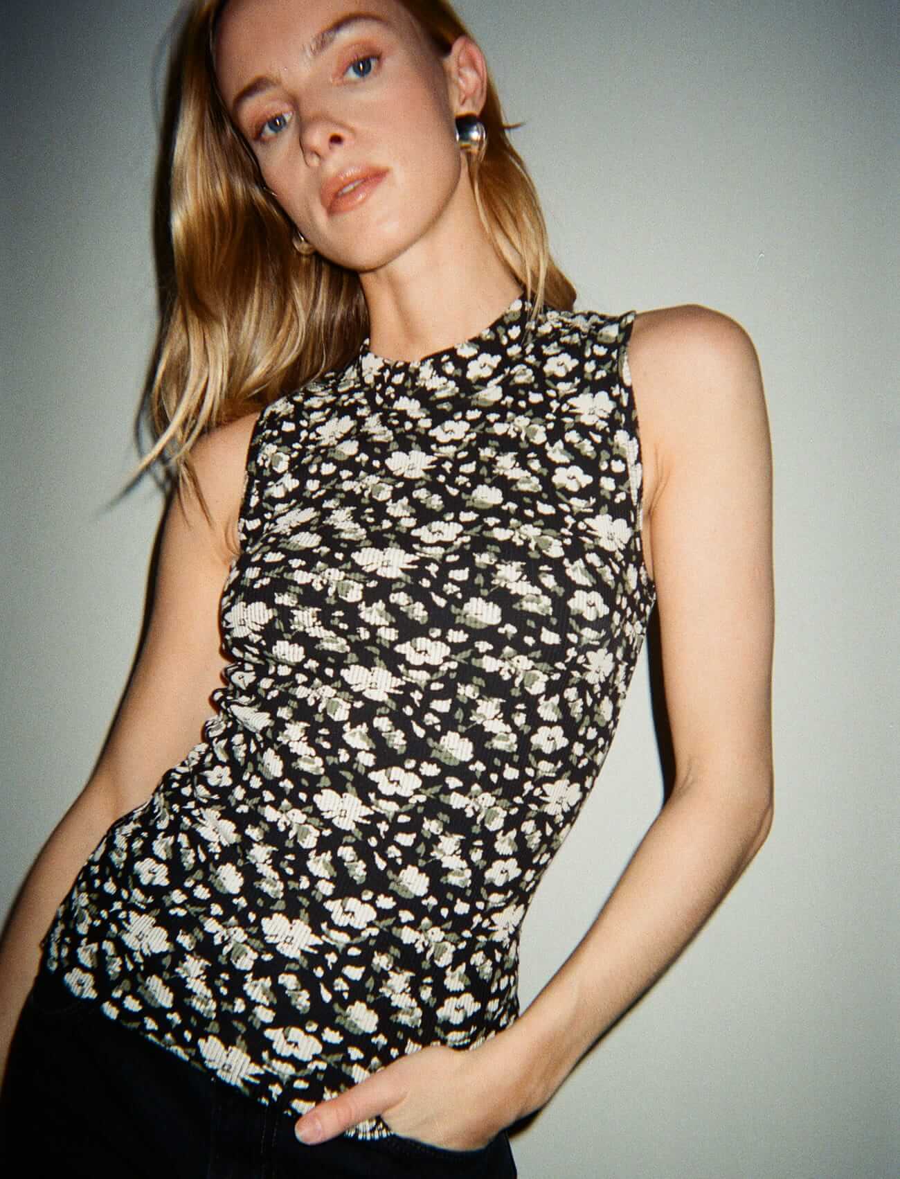 Joan Tank