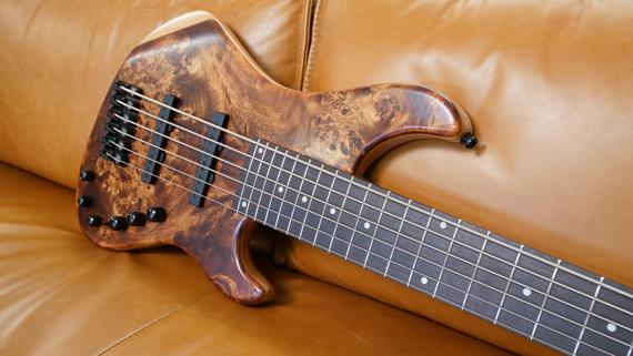 Today Only! zZounds 30th Anniversary Deal: Ibanez MDM1606 Mode Bass