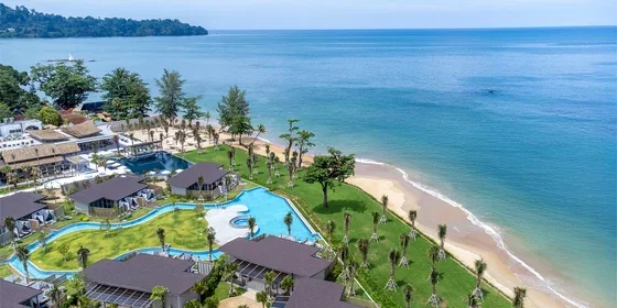 This is the Khao Lak Hotel Worth Rearranging Your Thailand Trip For
