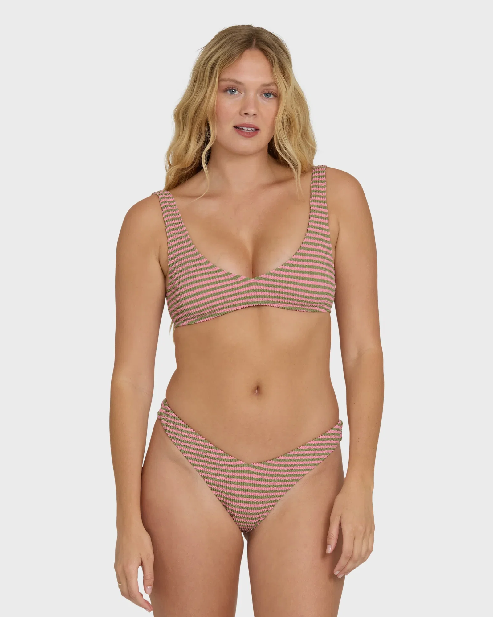 Image of Summer Hawaii Jesse Tank Bikini Top - Cedar