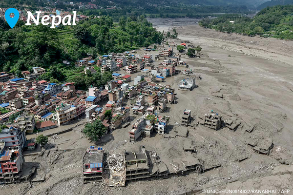 Deadly floods strike Nepal © UNICEF/UN0914637/RANABHAT / AFP