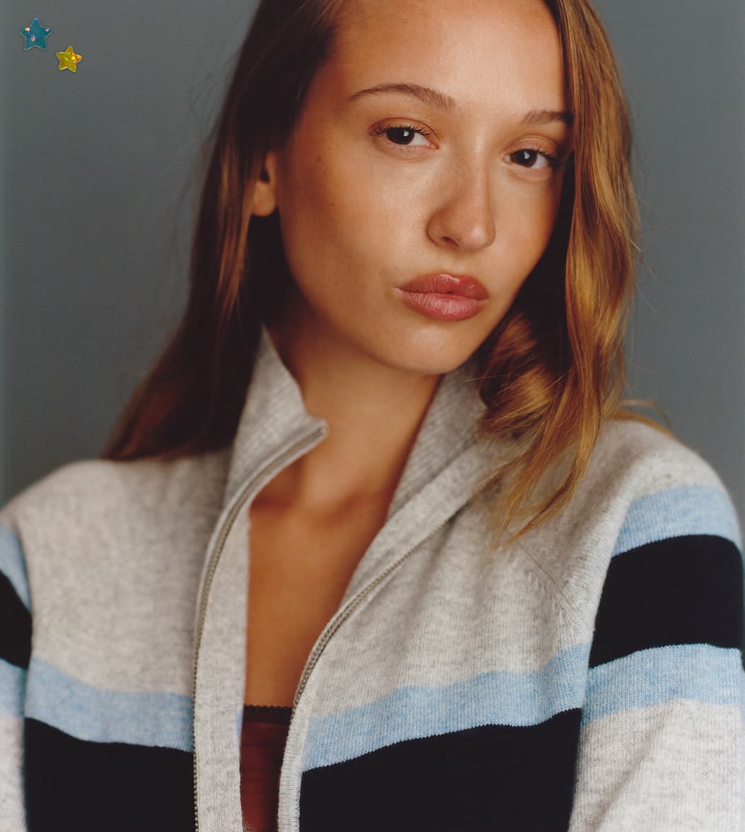 sweaters & knits