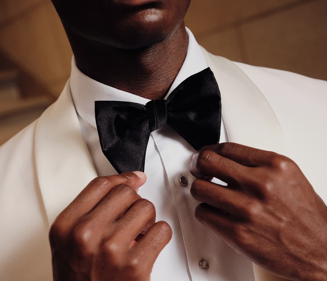 Explore Bow Ties