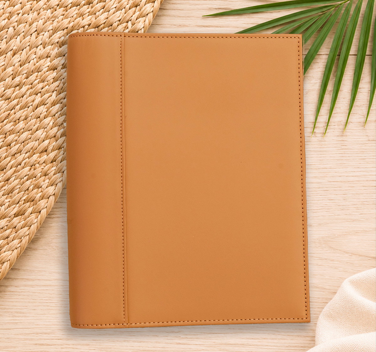 Noah Leather Open Binder in Macchiato Brown. 