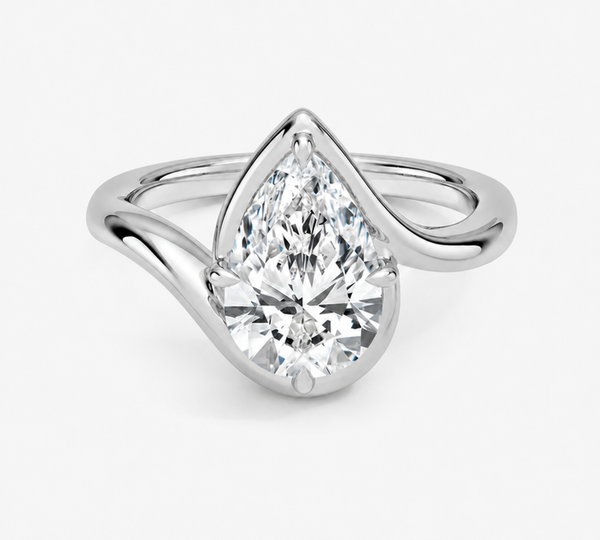 Bezel Atelier Solitaire Diamond Ring