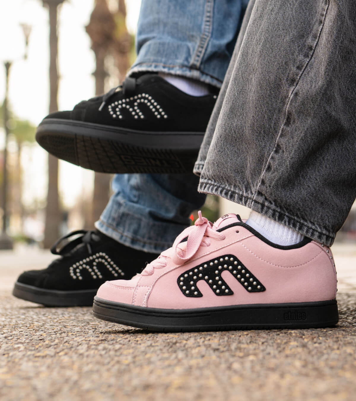 Shop sale Etnies, featuring the Locuts in black and pink