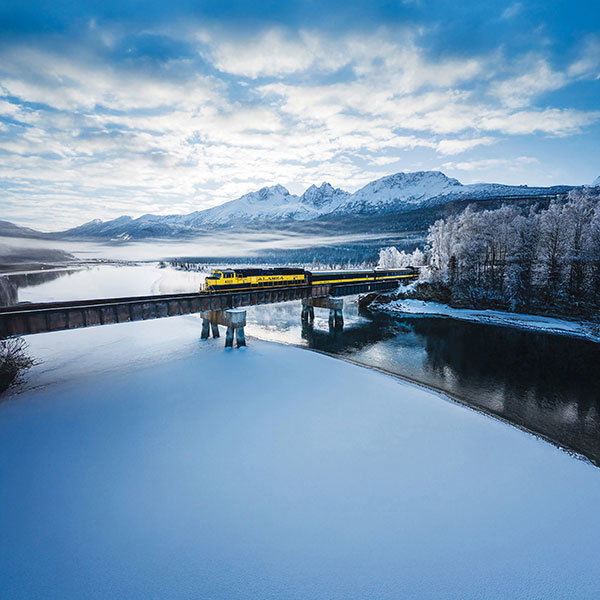 Aurora Winter Train