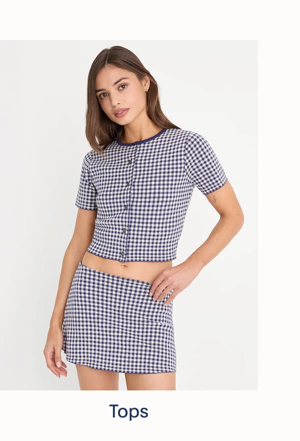 SHOP TOPS 40% OFF