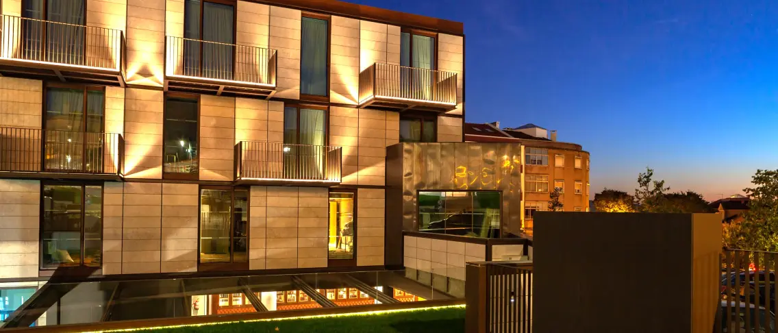 Charming Lisbon Boutique Retreat with Daily Breakfast, Nightly Drinks & EUR40 Dining Credit