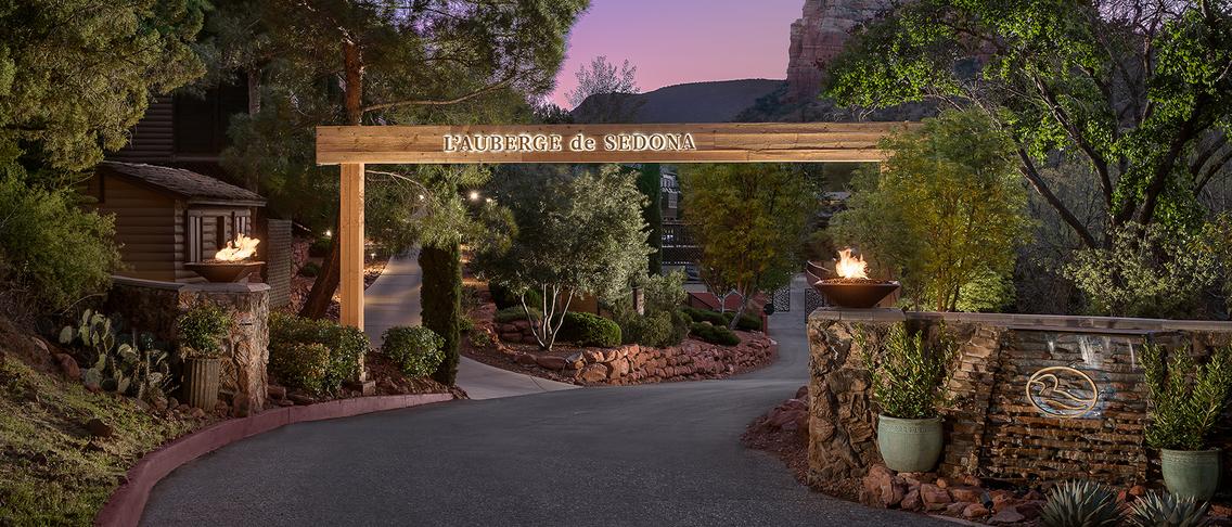 Tranquil Arizona Creekside Escape with Onsite Spa & Fine Dining Restaurant