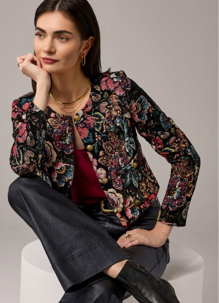 Jacquard Crest Button Lady Jacket