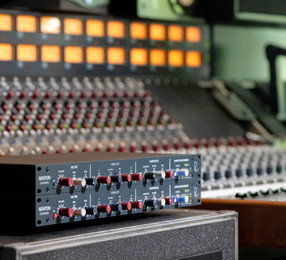 Save on Rupert Neve Designs 5057 Orbit Mixer and Newton Bundle!