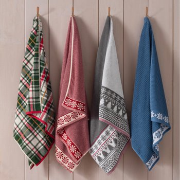 Holiday Market Bath Towels, 2-pack