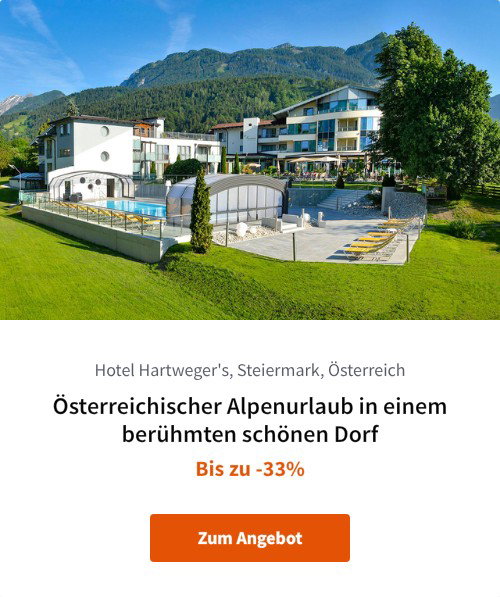 Österreichischer Alpenurlaub in einem berühmten schönen Dorf