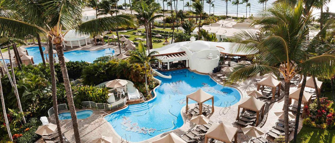 Maui Tropical Beachfront Paradise with Onsite Dining, Three Pools & Luxe Spa