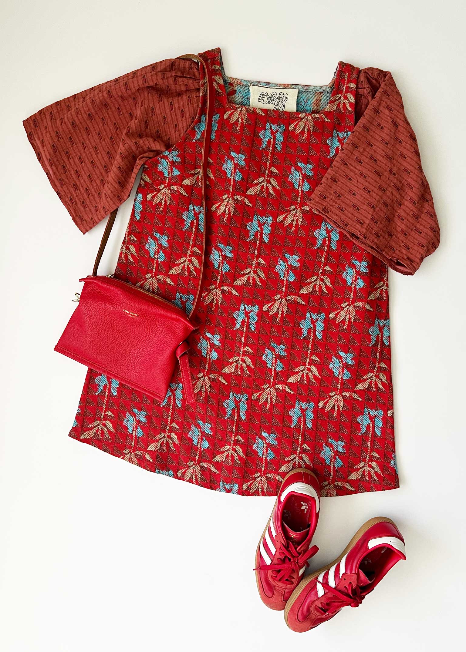 lola dress in walk styled flat