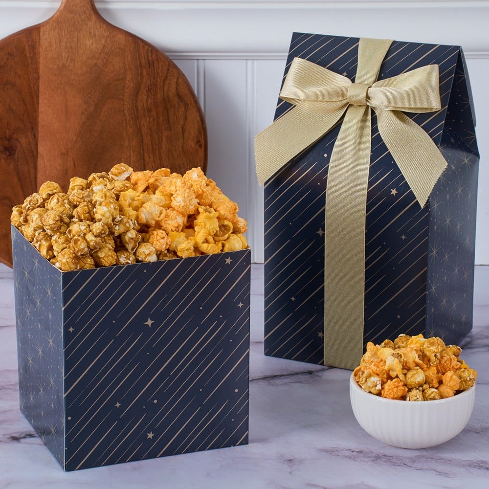 Classic Mixed Cheddar and Caramel Popcorn Gift