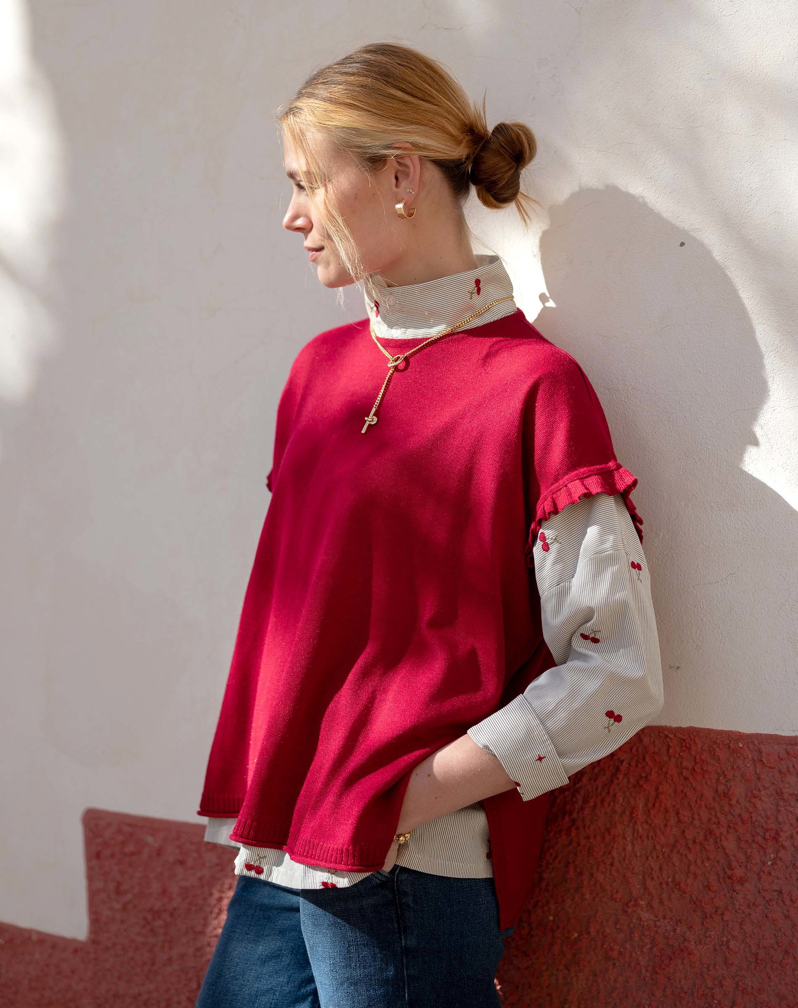 Catalina Short Sleeve Ruffle Sweater - Jester Red