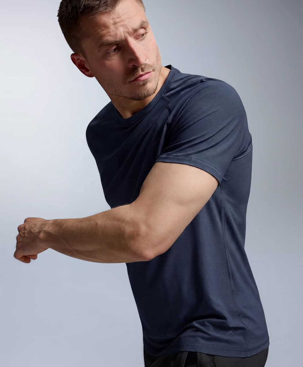 2XU 