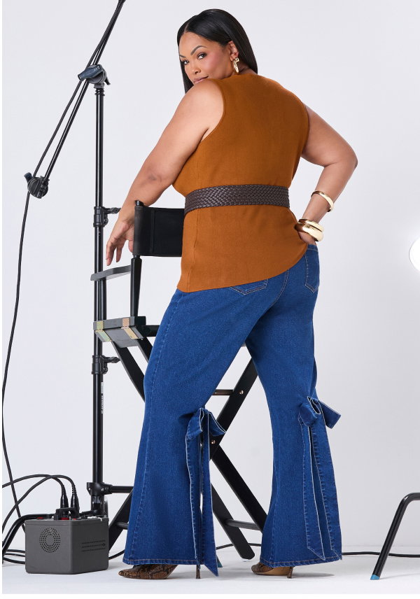 Bow Embellished Flared Jeans